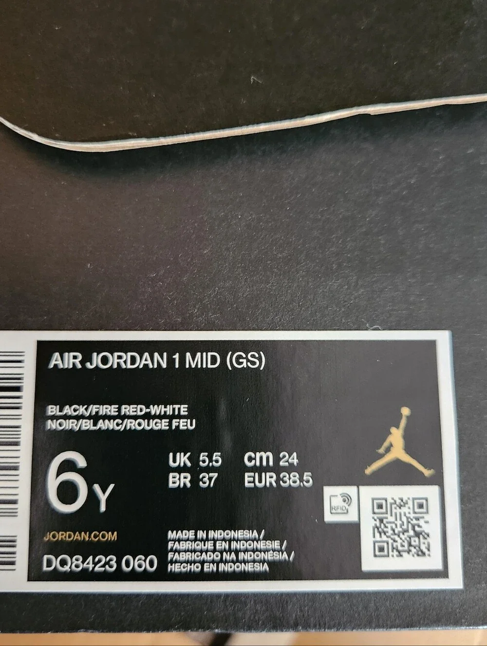 Nike Air Jordan 1 Mid Shoes